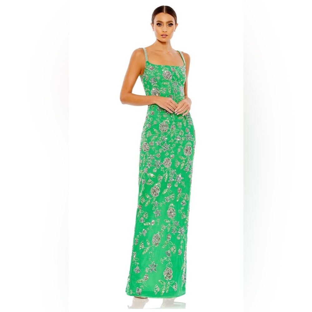 Mac Duggal NWT GREEN HAND BEADED FLORAL GOWN